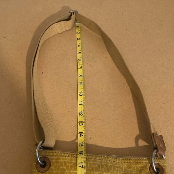 Fossil Key-Per Crossbody Bag. Yellow - Picture 5 of 10